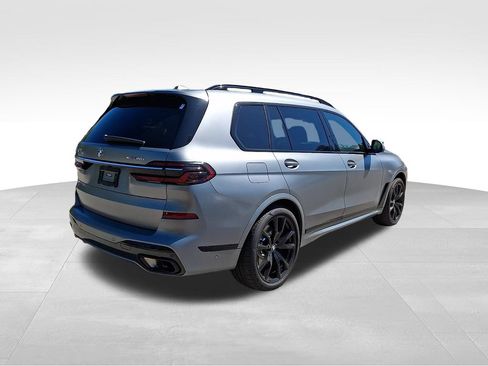 Used 2023 BMW X7 xDrive40i w/ Executive Package AWD/4WD image 6