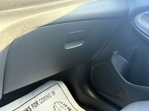 Used 2023 Buick Encore GX Preferred w/ Cold Weather Comfort Package FWD image 23