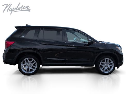Used 2025 Honda Passport EX-L image 7