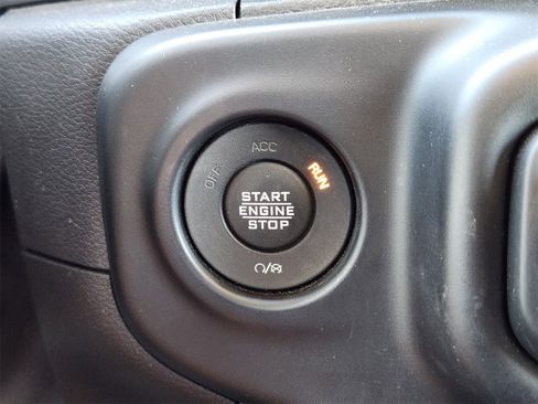 Used 2021 Jeep Wrangler Sahara w/ Safety Group image 30