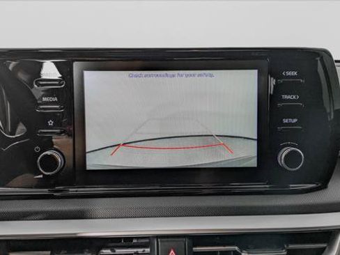 Used 2022 Kia K5 LXS FWD image 29