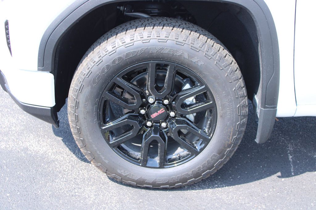 Used 2026 GMC Sierra 1500 Elevation w/ Elevation Select Package AWD/4WD image 6