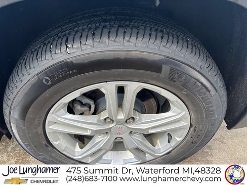 Used 2023 GMC Terrain SLE FWD image 11
