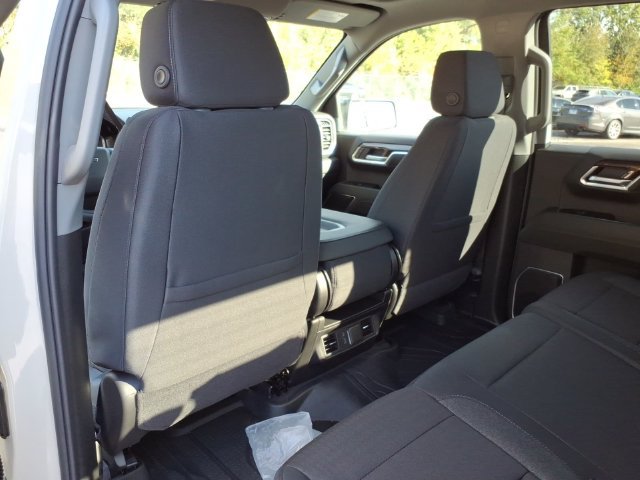 New 2026 Chevrolet Silverado 1500 RST w/ RST Select Package AWD/4WD image 8