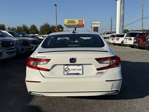 Used 2022 Honda Accord Sport image 6