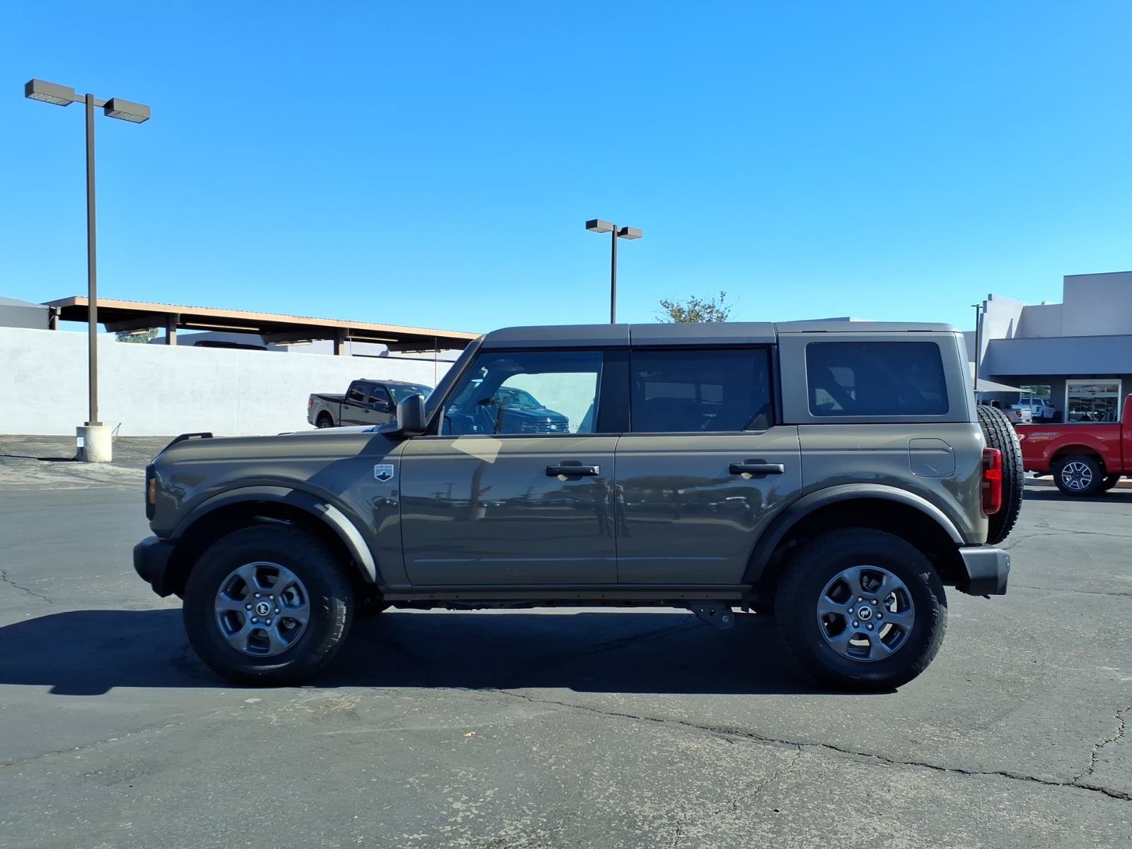 Certified 2025 Ford Bronco Big Bend AWD/4WD image 2