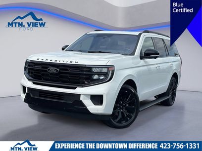 Used 2025 Ford Expedition Platinum w/ Stealth Appearance Package