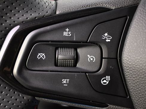 Used 2023 Chevrolet TrailBlazer RS w/ Convenience Package image 34