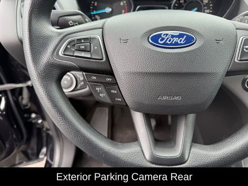 Used 2019 Ford Escape SE image 10