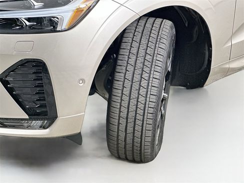 Used 2026 Volvo XC60 B5 Plus w/ Protection Package Premier image 25