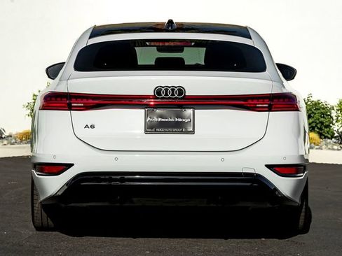 Used 2025 Audi A6 e-tron Premium Plus w/ Premium Plus RWD image 8