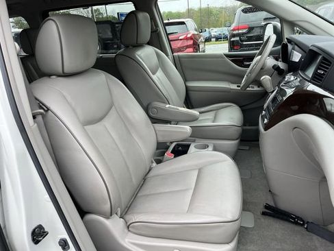 Used 2012 Nissan Quest LE w/ Value Cargo Pkg FWD image 28