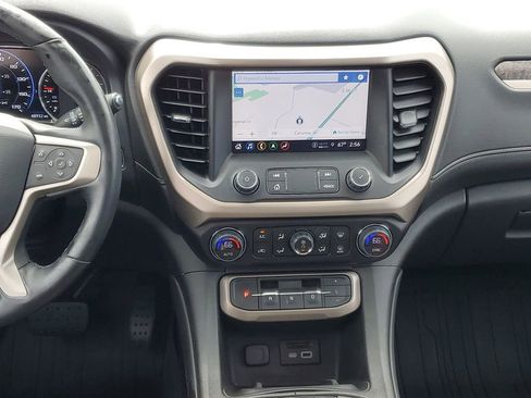 Used 2023 GMC Acadia Denali w/ Denali Ultimate Package AWD/4WD image 30