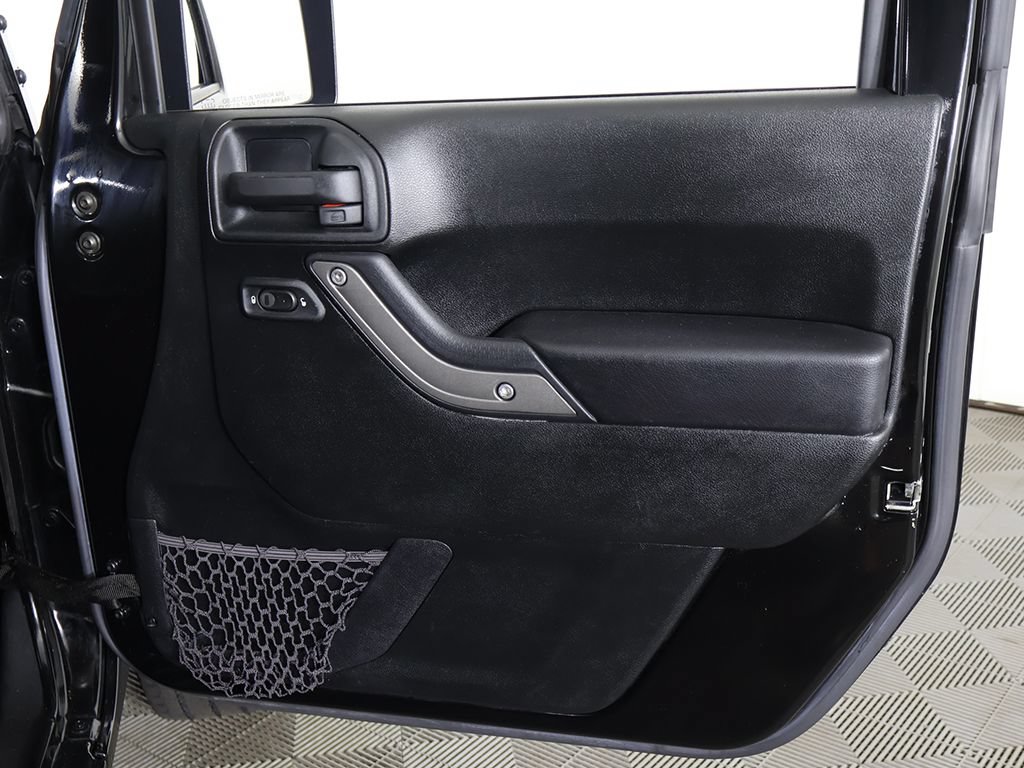 Used 2016 Jeep Wrangler Unlimited Sport w/ Quick Order Package 24S AWD/4WD image 14