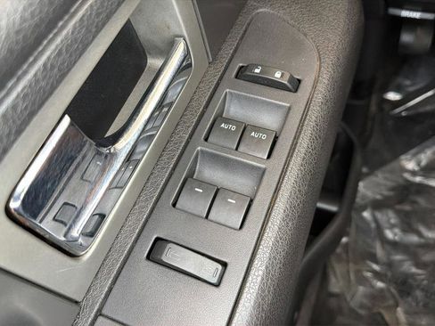 Used 2013 Ford F150 Raptor w/ Luxury Equipment Group image 19