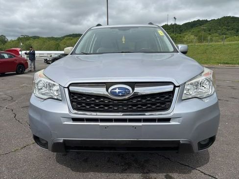Used 2016 Subaru Forester 2.5i Premium AWD/4WD image 3