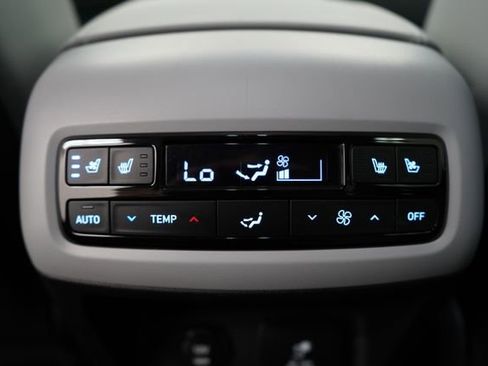 Used 2024 Hyundai Palisade SEL w/ Premium Package AWD/4WD image 47