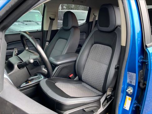 Used 2021 Chevrolet Colorado Z71 w/ Safety Package image 8