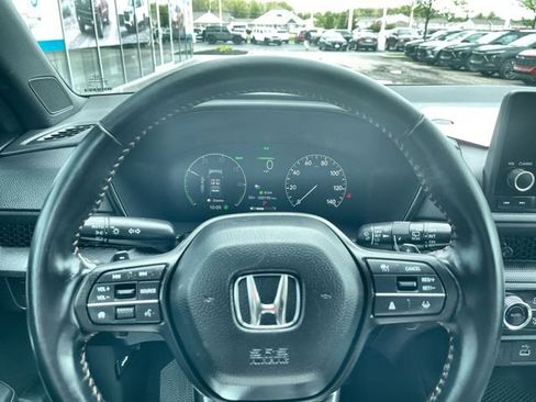 Used 2025 Honda CR-V Sport image 12