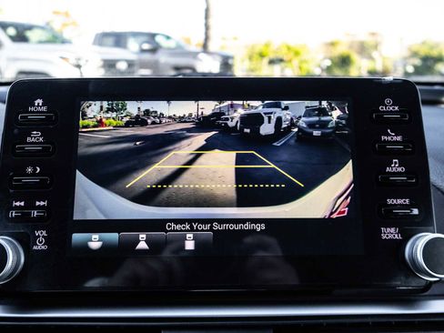 Used 2019 Honda Accord Sport image 32