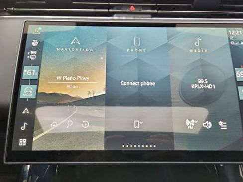 Used 2025 Land Rover Range Rover Sport SE image 49