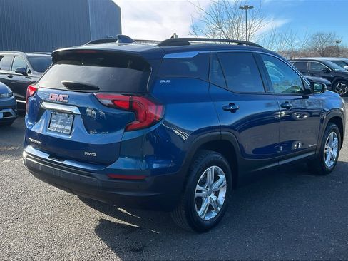 Used 2019 GMC Terrain SLE w/ Driver Convenience Package image 6