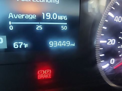 Used 2020 Kia Telluride S image 12