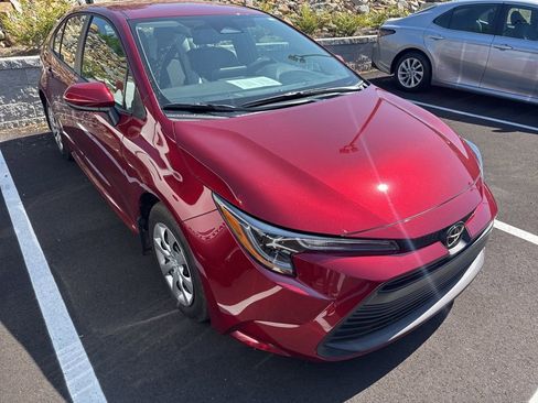 Used 2026 Toyota Corolla LE image 2