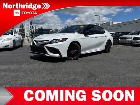 Used 2021 Toyota Camry XSE image 2