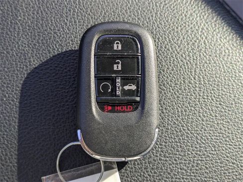 Used 2022 Honda Civic Touring image 34