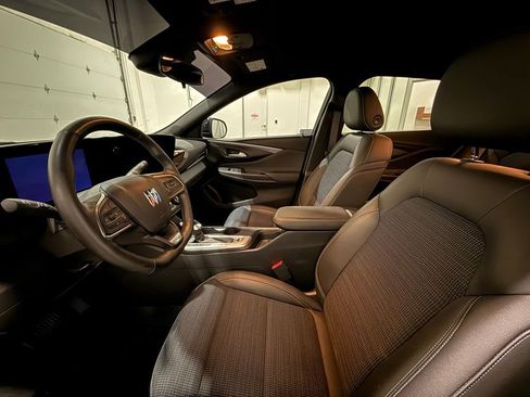 Used 2024 Buick Envista Preferred w/ Convenience I Package FWD image 15