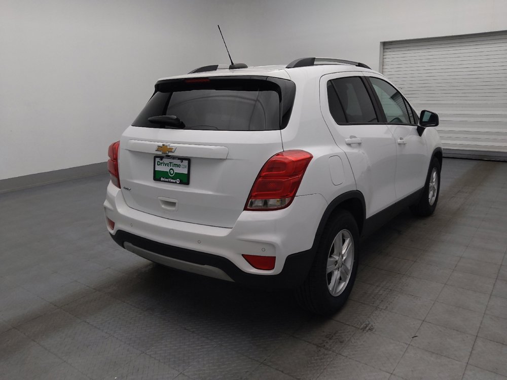 Used 2021 Chevrolet Trax LT w/ Driver Confidence Package FWD image 9