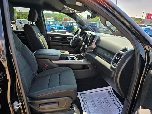 Used 2025 RAM 1500 Big Horn AWD/4WD image 15
