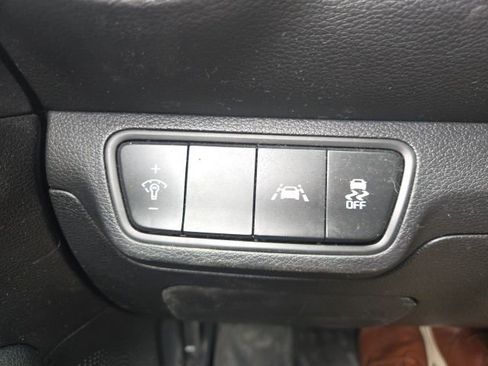 Used 2020 Kia Forte LXS image 17