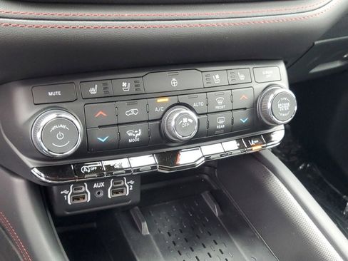 New 2025 Dodge Durango GT image 23