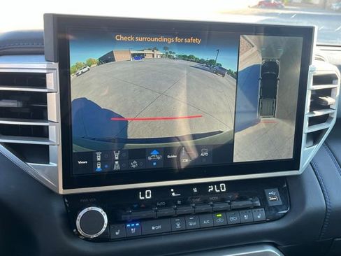 Used 2025 Toyota Tundra Platinum image 20