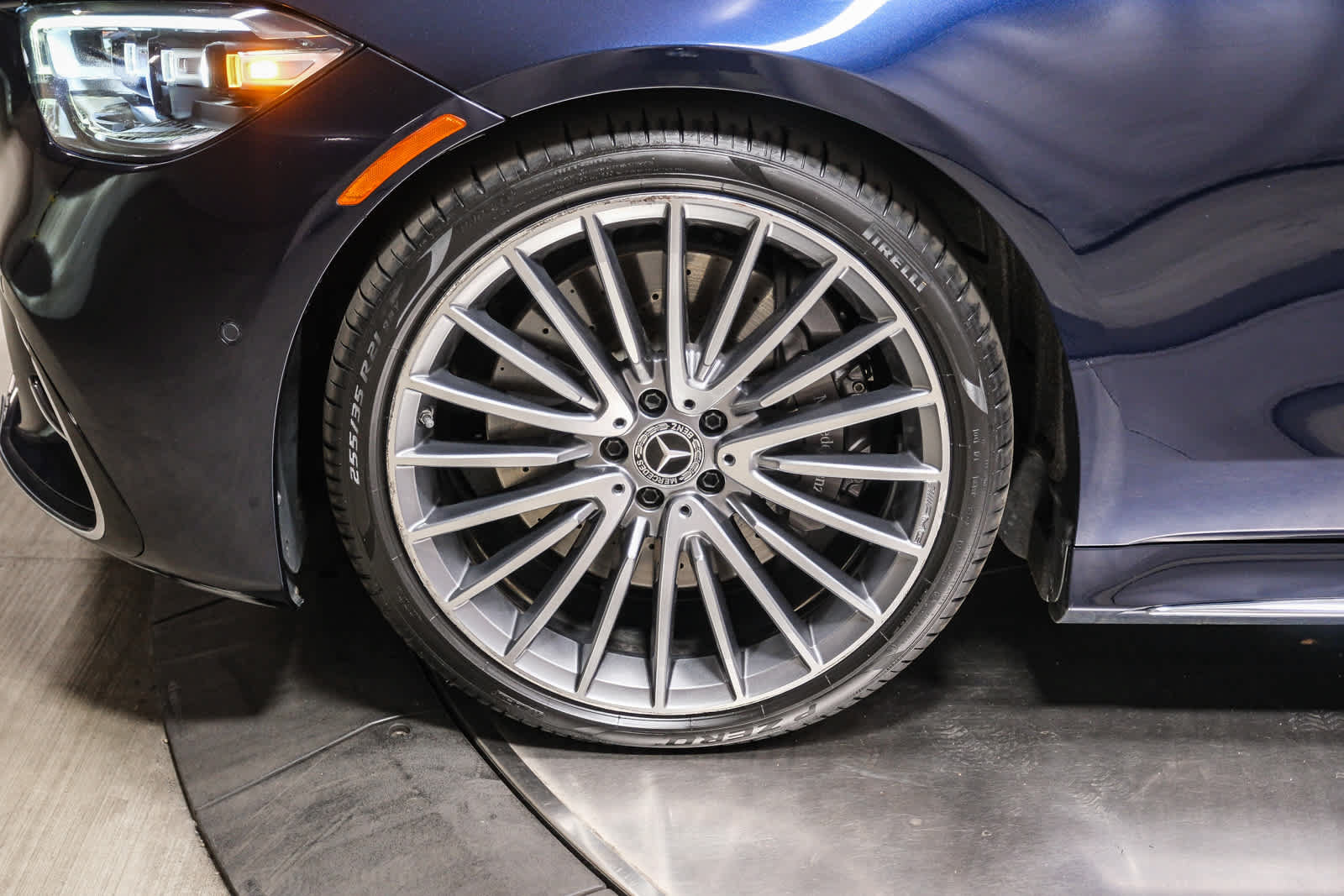 Certified 2022 Mercedes-Benz S 500 4MATIC image 10