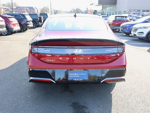 Certified 2024 Hyundai Sonata SEL FWD image 6
