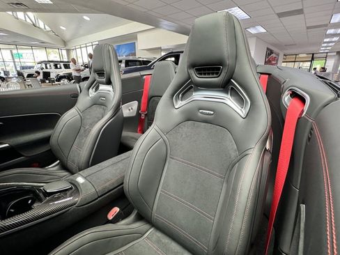 New 2024 Mercedes-Benz SL 63 AMG 4MATIC image 35