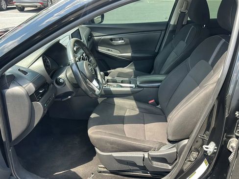 Used 2022 Nissan Sentra SV FWD image 7