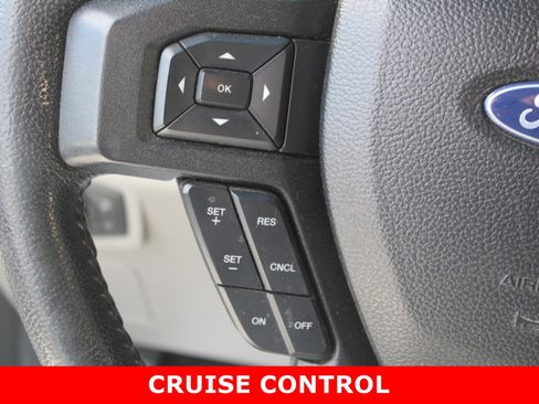 Used 2016 Ford F150 XLT w/ Equipment Group 302A Luxury image 17