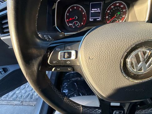 Used 2021 Volkswagen Jetta R-Line w/ R-Line Cold Weather Package image 26