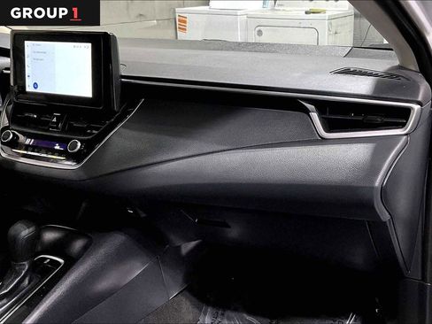 Used 2023 Toyota Corolla LE w/ LE Premium Package image 19