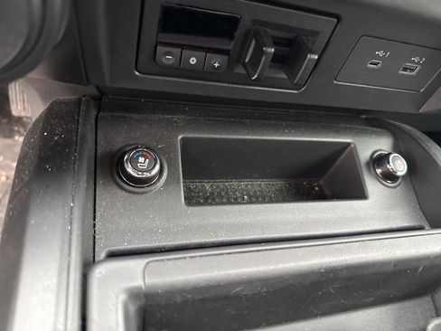 Certified 2024 Nissan Titan PRO-4X w/ Pro-4x Convenience Package image 15