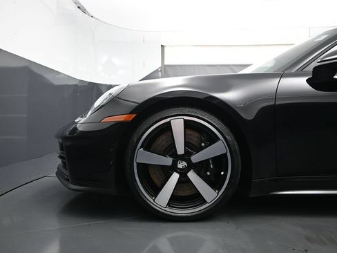 Certified 2026 Porsche 911 Targa 4S AWD/4WD image 8