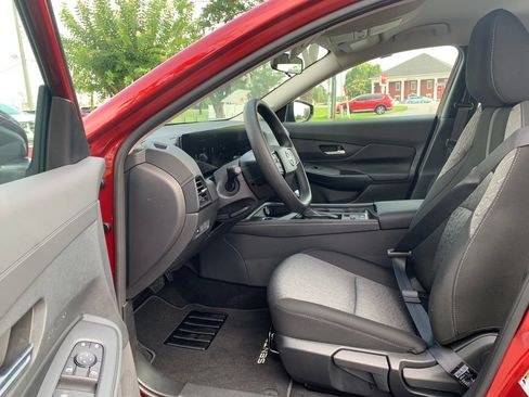 New 2026 Nissan Sentra SV w/ Floor Mat Package FWD image 17