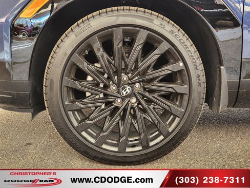 Used 2025 Hyundai Santa Fe Calligraphy AWD/4WD image 25