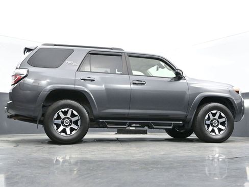 Used 2021 Toyota 4Runner TRD Off-Road Premium w/ Moonroof Package AWD/4WD image 51