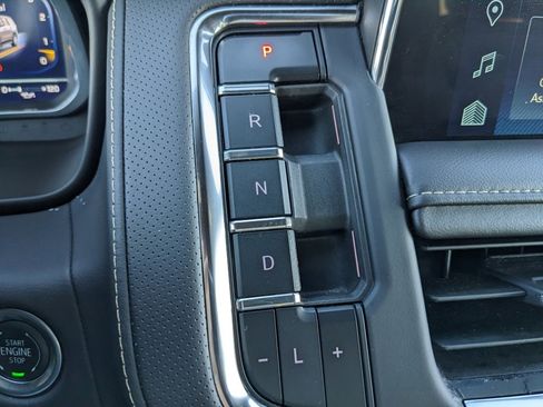 Used 2024 Chevrolet Tahoe Premier image 29