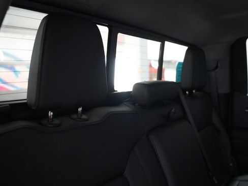 Used 2025 Chevrolet Silverado 1500 LTZ AWD/4WD image 19